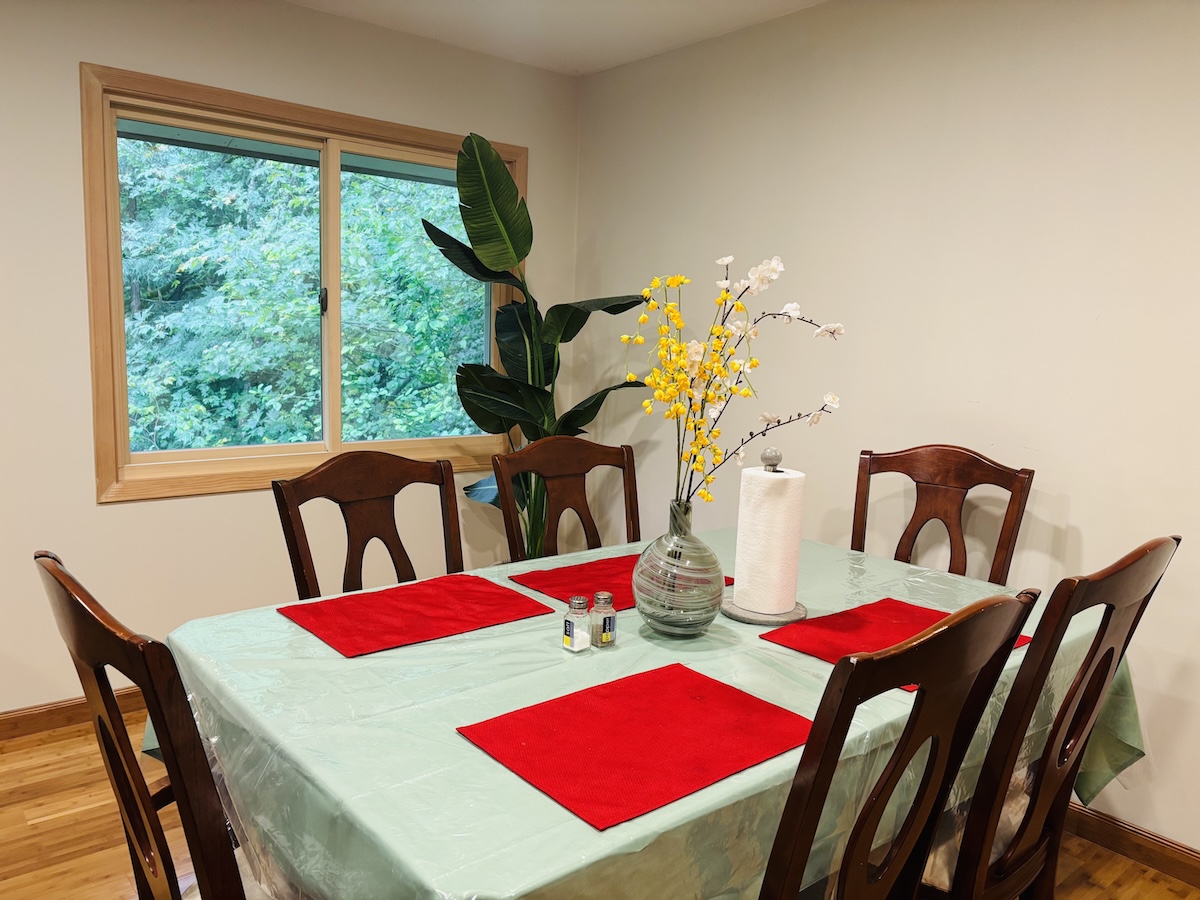 Comfortable dining area
